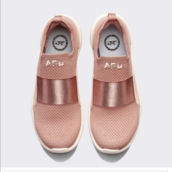 APL TechLoom Bliss Knit Running Shoe women size 9.5